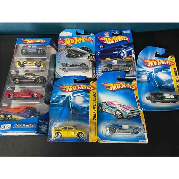Lot of 10 Assorted Hot Wheels