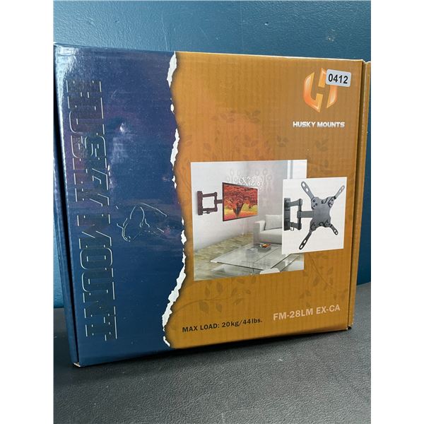 Lot of 1 Full Motion TV Wall Mount