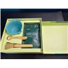 Image 2 : Lot of 1 DavidsTea Matche Essentials Kit