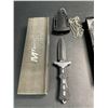Image 2 : Lot of 2 Mtech USA Fixed-Blade Sword Style Knives - Brand New