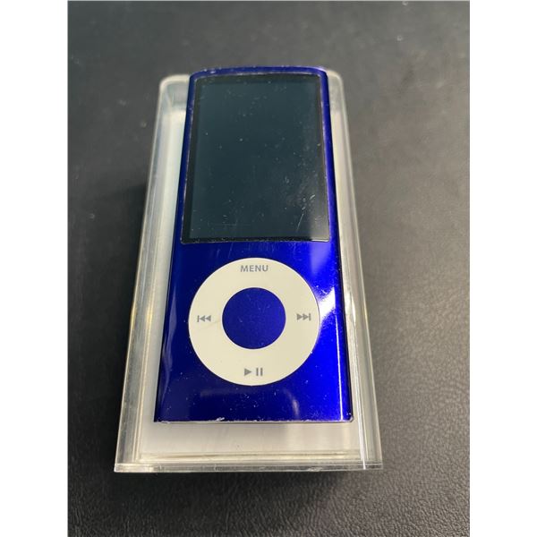 Lot of 1 iPod Nano 16GB Purple - Used