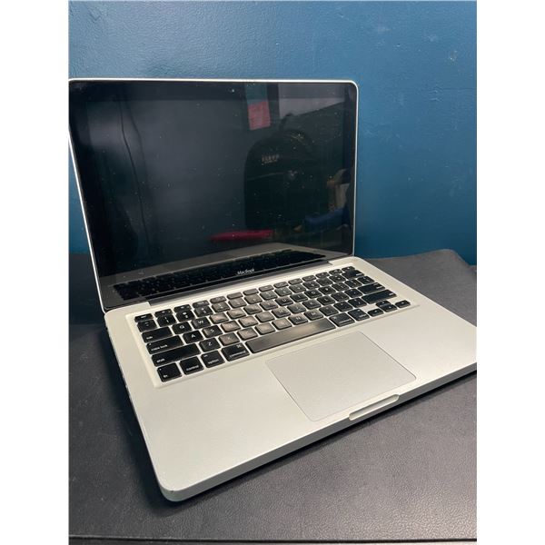 Lot of 1 MacBook Pro (Model: A1278) - Used