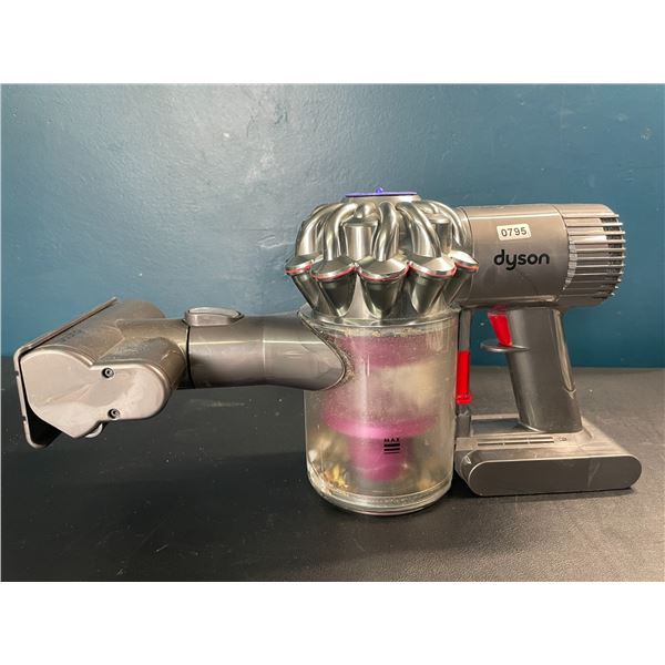 Lot of 1 Dyson Vacuum w/ Battery - Used