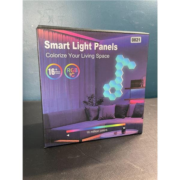 Lot of 1 Box of Smart Light Panels/Hexagon Wifi/App Controlled RGB Gaming Lights - 10PCS included!