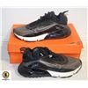 Image 1 : MENS NIKE AIRMAX SHOES SIZE 8