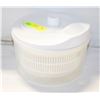 Image 1 : NEW SALAD SPINNER