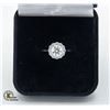 Image 1 : #20-1.00 CT GRA CERTIFIED CENTER MOISSANITE VVS D