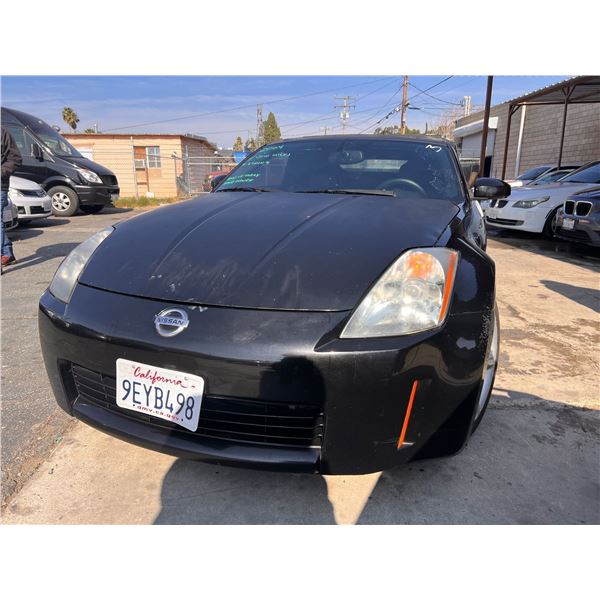 2004 Nissan 350z - CLEAN/128,474 Mi