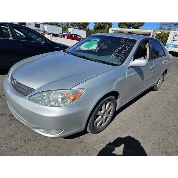 2004 Toyota Camry
