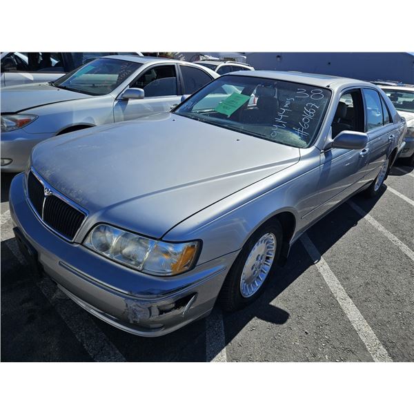 1999 INFINITI Q45