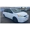 Image 1 : 2004 Toyota Sienna