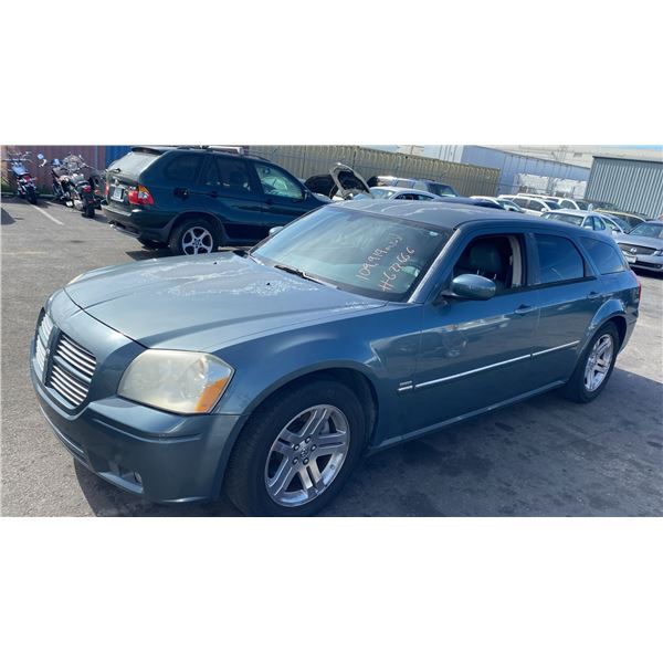2005 Dodge Magnum