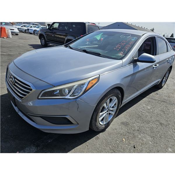 2016 Hyundai SONATA