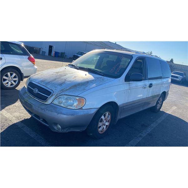 2005 Kia Sedona