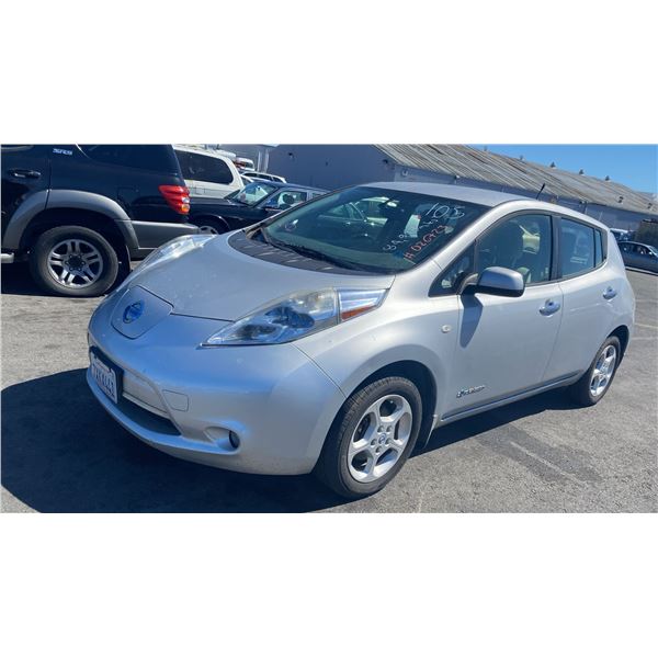 2012 Nissan LEAF