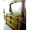 Image 1 : 7-drawer dresser with lighted mirror; double bed/foot board (99)
