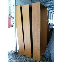 Lot of 3 book shelves (107)