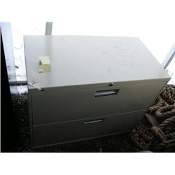 2-drawer file cabinet (107)