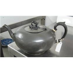 Pewter Teapot English circa 1860 (74)