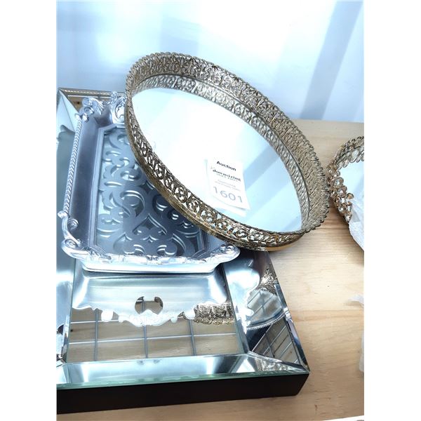 Mirrored Trays A