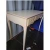 Image 3 : Ladies Desk C