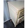 Image 2 : Painted Dresser C
