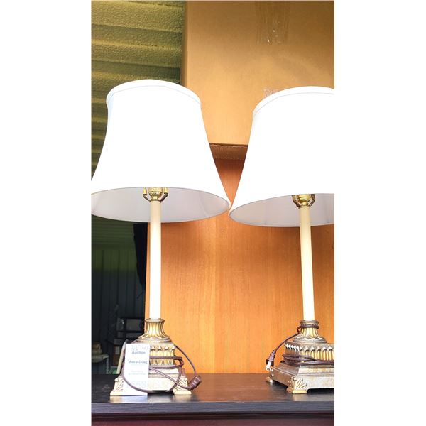 Pair of Lamps A