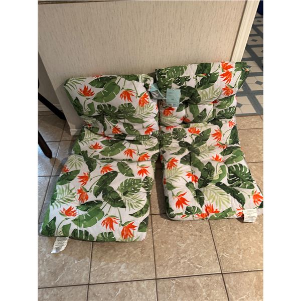 2 chair cushions nwt
