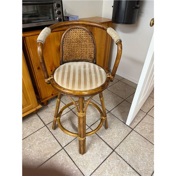 Stool 25" to seat