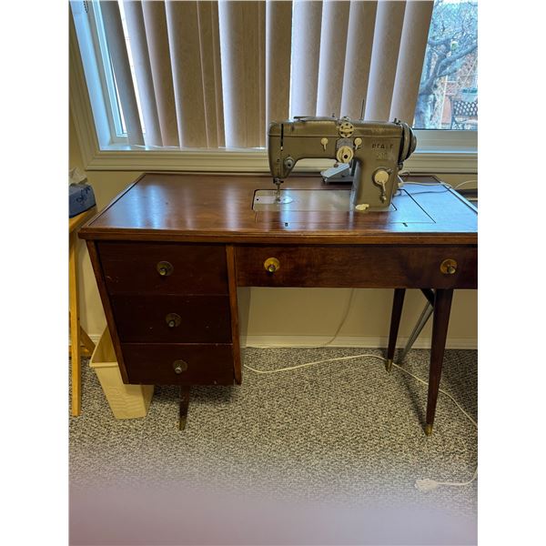 Pfaff sewing machine in cabinet