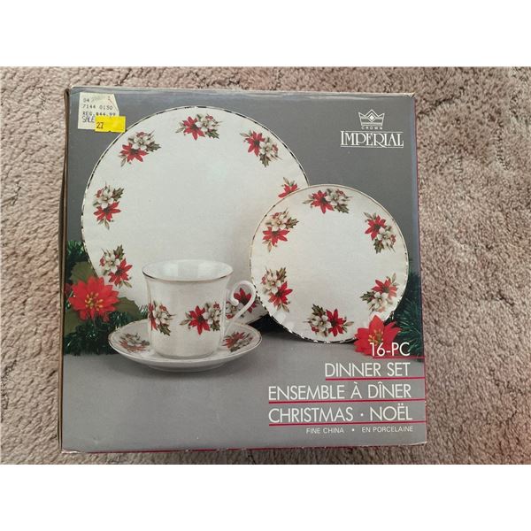 Vintage 16 Piece Dinner Set By Imperial Crown Fine China in Original Packaging