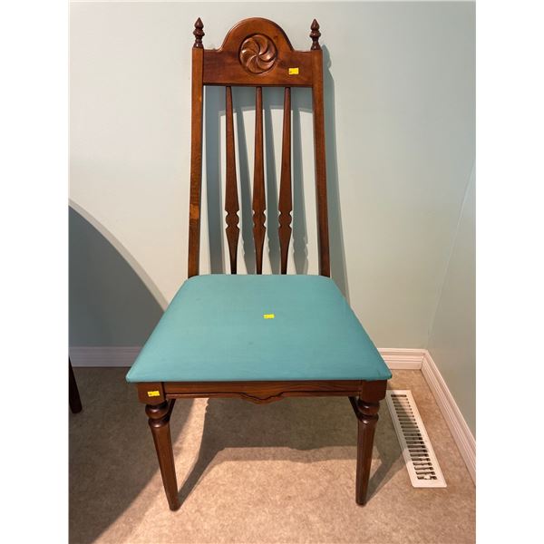 Solid Wood Handcrafted Dining Chair With Blue Upholstered Seat 20.5Lx18Dx42H