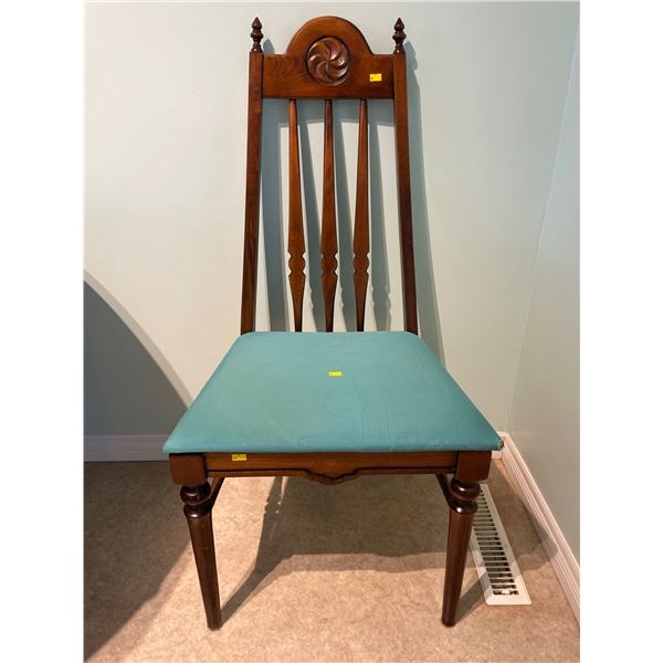 Solid Wood Handcrafted Dining Chair With Blue Upholstered Seat 20.5Lx18Dx42H