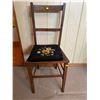 Image 1 : Vintage Retro Solid Wood Chair 16Lx14Dx35H