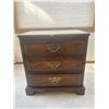 Image 1 : Walnut Chest Of Drawers 23W 16D 24T