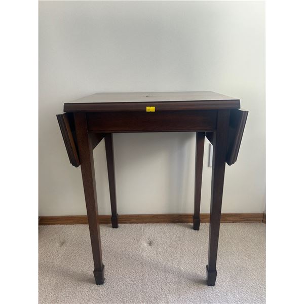 Walnut Drop Leaf Hallway Side Table 25T 30W 15D