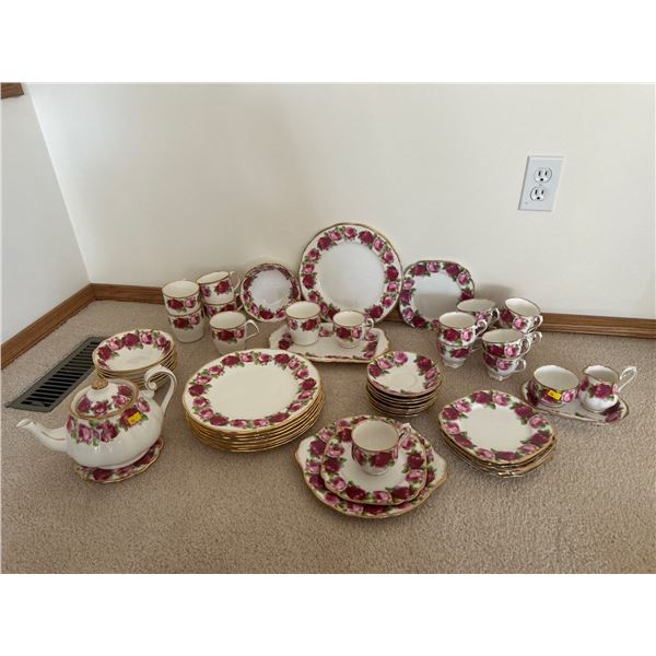 Royal Albert Old English Rose Teapot Cream Sugar Tea Cups & China Collection 8 Settings