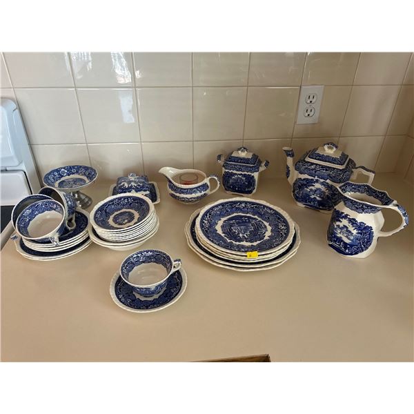 Masons Vista England Antique China Set