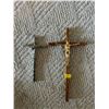 Image 1 : Two Colllectible Crosses  10h & 7H
