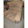 Image 1 : Brown Lazy Boy Lift Chair