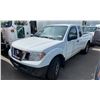 Image 2 : *R* 2015 NISSAN FRONTIER, PICK UP, WHITE, VIN 1N6BD0CT6FN710712,