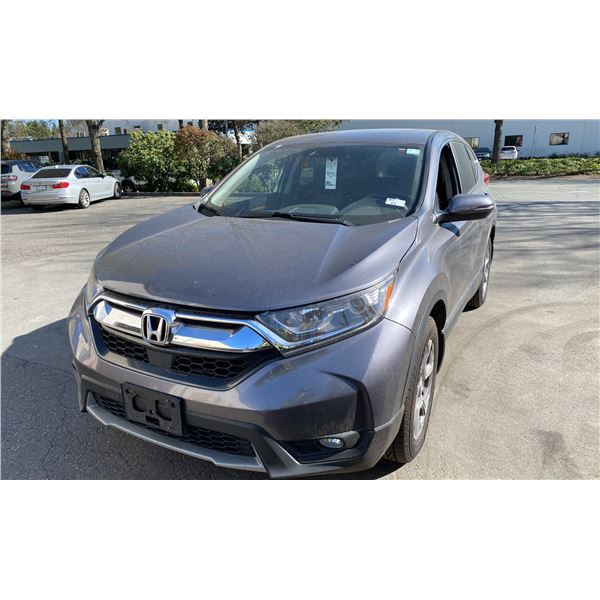 *R* 2017 HONDA CRV, 4DR SUV, GREY, VIN 2HKRW2H52HH136923,