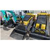 Image 2 : 2024 DIGGIT SCL 850 INDUSTRIAL 53" WIDTH HYDRAULIC GAS POWERED RUBBER TRACK MINI SKIDSTEER RATO