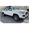 Image 2 : *TOW* *R* 2018 TOYOTA TACOMA, 4X4, WHITE, VIN 5TFSX5EN6JX059939,