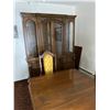 Image 2 : Table w/ 5 Chairs & China Cabinet