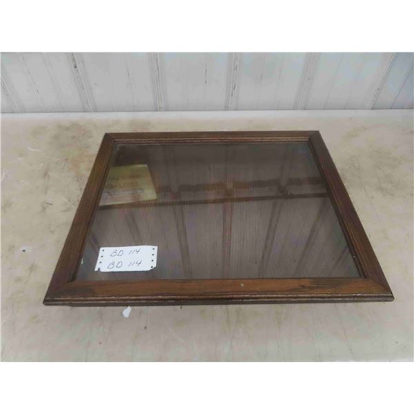 Vintage Wood + Glass Counter Top Showcase - Excellent Condition 2" x 19" x 23" 