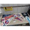 Image 1 : 7 Vintage Winnipeg Jets Pennants - Very Good Condition