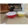 Image 2 : 6 Pyrex Mixing Bowls, Casserole, Refrigerator Dish