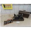 Image 1 : Singer Sewing Machine with Case + Notions - No Key for case