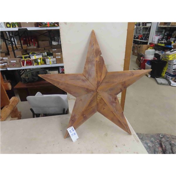 Wooden Star 33" Wide